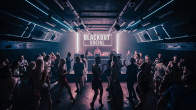 blackout social​